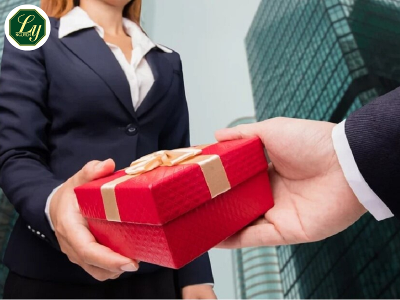 Lý do nên tặng quà tặng cho doanh nghiệp là gì?